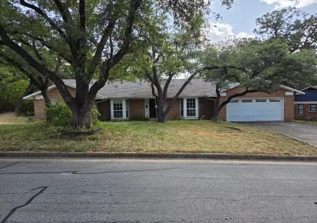 Photo 1 of Single family home for sale at 5728 Rockhill Rd, Fort Worth, TX 76112 | MLS# 21378113 | Listing updated on 2026-10-01