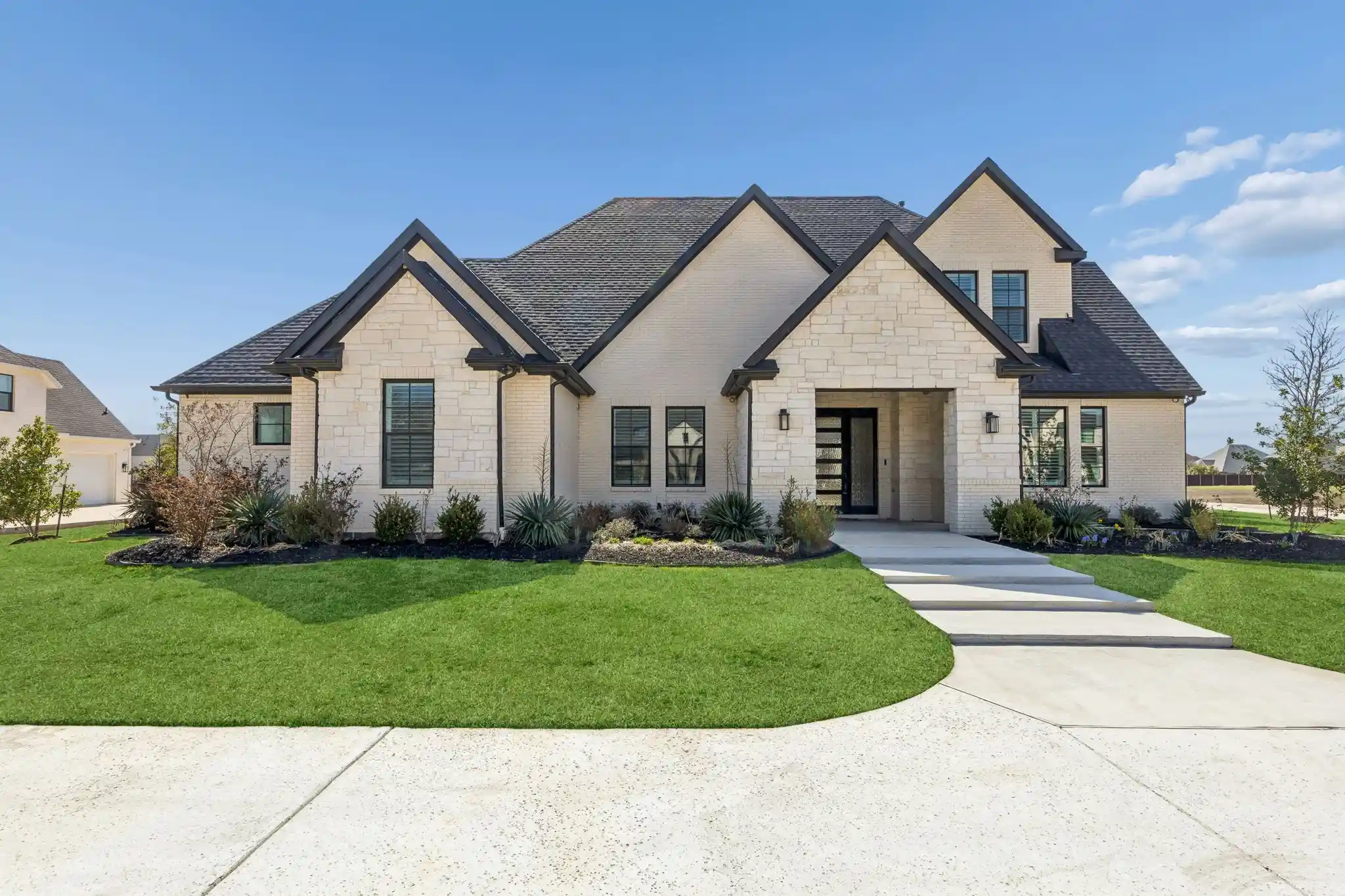 Photo 1 of Mansion for sale at 7706 Nocona Dr, Wylie, TX 75098 | MLS# 21378118 | Listing updated on 2026-10-15