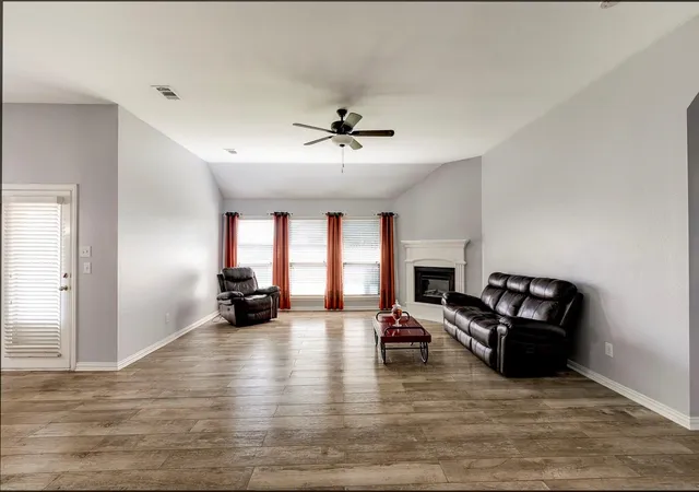 Photo 3 of Single family home for sale at 107 Harvest Way, Crandall, TX 75114 | MLS# 21378136 | Listing updated on 2026-09-04