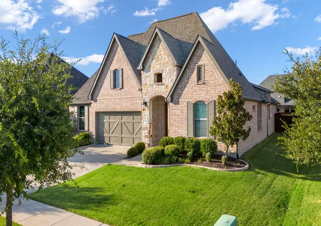 Photo 2 of Single family home for sale at 3900 Woodbine Ln, Prosper, TX 75078 | MLS# 21375382 | Listing updated on 2026-09-22