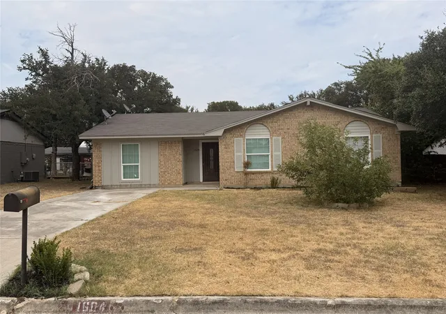 Photo 1 of Sale Pending at 1604 17th Street, Brownwood, TX 76801 | MLS# 21378235 | Listing updated on 2026-09-30
