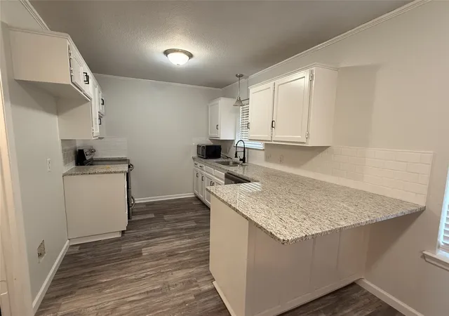 Photo 2 of Sale Pending at 1604 17th Street, Brownwood, TX 76801 | MLS# 21378235 | Listing updated on 2026-09-30