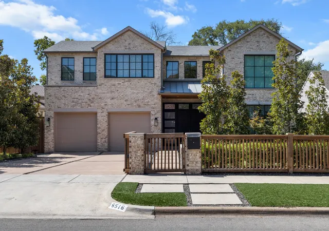 Photo 1 of Mansion for sale at 6516 Kenwood Ave, Dallas, TX 75214 | MLS# 21377041 | Listing updated on 2026-10-07
