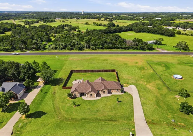 Photo 2 of Single family home for sale at 2425 Pecan Springs Rd, Cleburne, TX 76031 | MLS# 21377477 | Listing updated on 2026-10-02