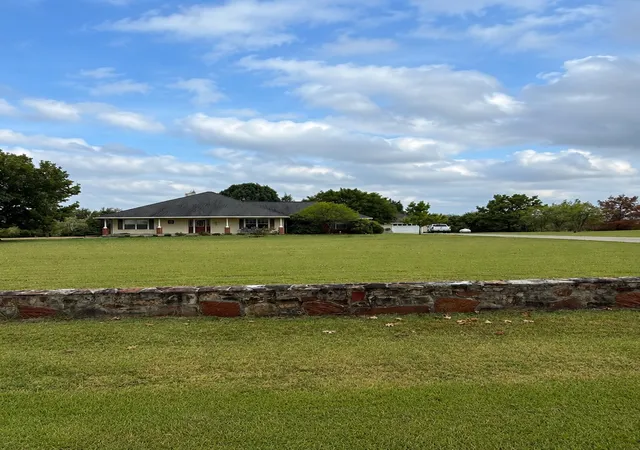 Photo 1 of Single family home for sale at 5654 Southfork Dr W, Royse City, TX 75189 | MLS# 21377551 | Listing updated on 2026-09-25