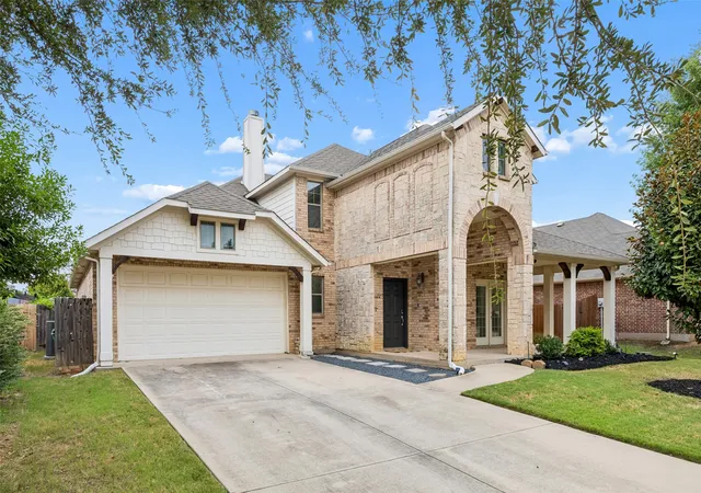 Photo 3 of Sale Pending at 1121 Ponderosa Dr, Aubrey, TX 76227 | MLS# 21356696 | Listing updated on 2026-09-28