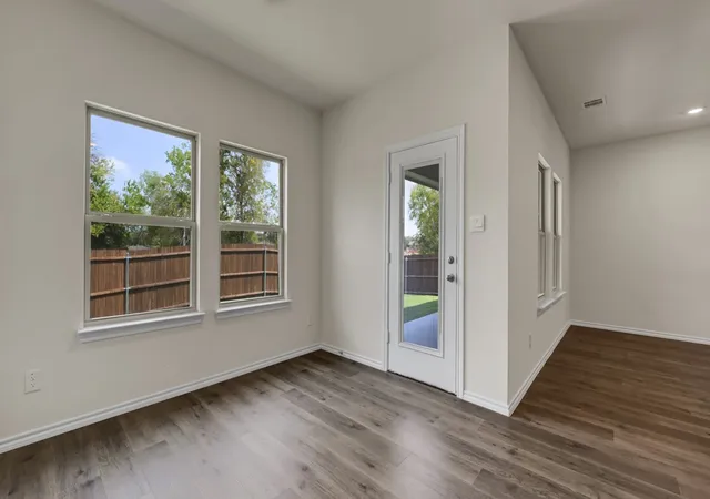 Photo 3 of Single family home for sale at 600 Dunham Rd, Nevada, TX 75173 | MLS# 21378305 | Listing updated on 2026-10-02