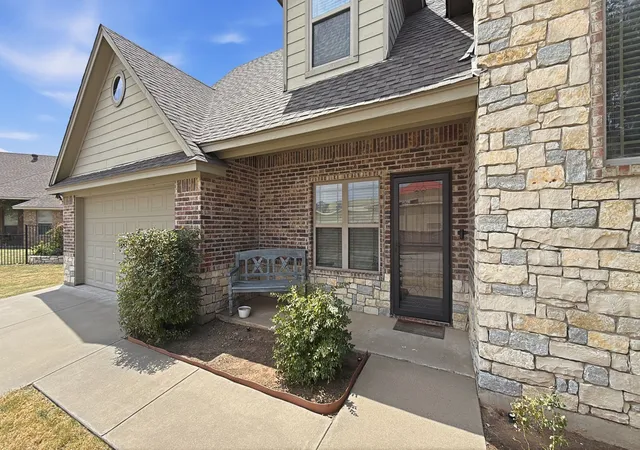 Photo 2 of Single family home for sale at 1306 Lauren Ln, Granbury, TX 76048 | MLS# 21378356 | Listing updated on 2026-09-05