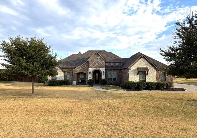 Photo 1 of Single family home for sale at 2650 Shale St, Midlothian, TX 76065 | MLS# 21376295 | Listing updated on 2026-09-05