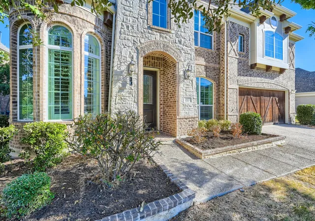 Photo 2 of Single family home for sale at 227 Dominion Dr, Wylie, TX 75098 | MLS# 21376867 | Listing updated on 2026-10-02