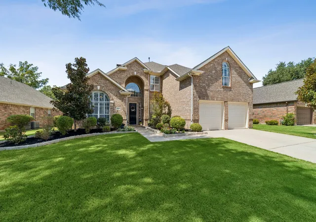 Photo 1 of Single family home for sale at 3421 Dowland Dr, Flower Mound, TX 75022 | MLS# 21378207 | Listing updated on 2026-10-07