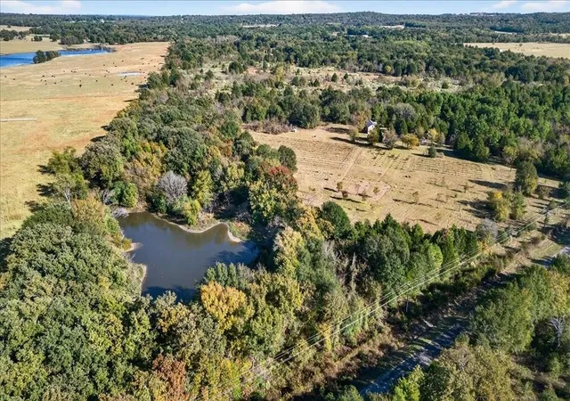 Photo 1 of Single family home for sale at 1603 Vz Cr 2908, Eustace, TX 75124 | MLS# 21378416 | Listing updated on 2026-09-05