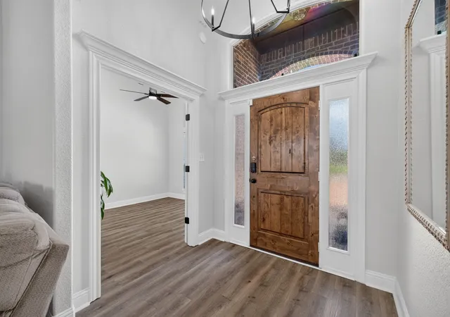 Photo 2 of Single family home for sale at 3409 White Oaks Dr, Abilene, TX 79606 | MLS# 21369081 | Listing updated on 2026-10-05