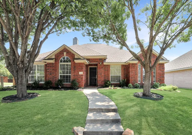 Photo 1 of Single family home for sale at 1315 Ballantrae Dr, Allen, TX 75013 | MLS# 21377324 | Listing updated on 2026-09-05