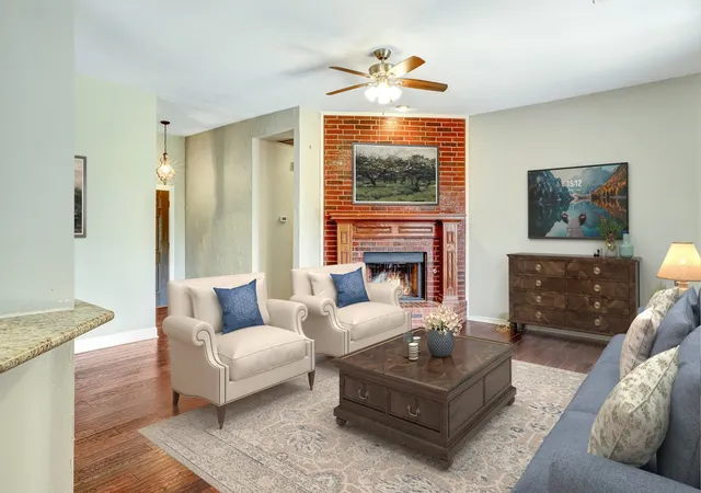 Photo 3 of Single family home for sale at 1315 Ballantrae Dr, Allen, TX 75013 | MLS# 21377324 | Listing updated on 2026-09-05