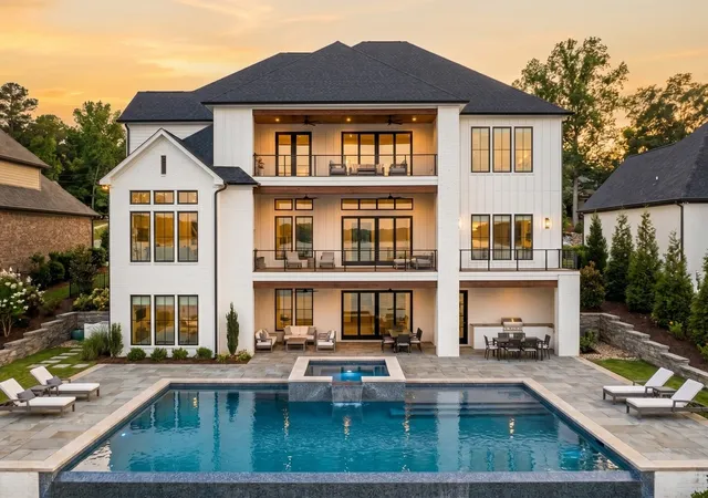 Photo 1 of Mansion for sale at 11068 Windjammer Dr, Frisco, TX 75036 | MLS# 21378496 | Listing updated on 2026-09-05