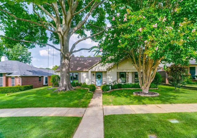 Photo 1 of Sale Pending at 4320 Hillshire Ct, Flower Mound, TX 75028 | MLS# 21378066 | Listing updated on 2026-10-04