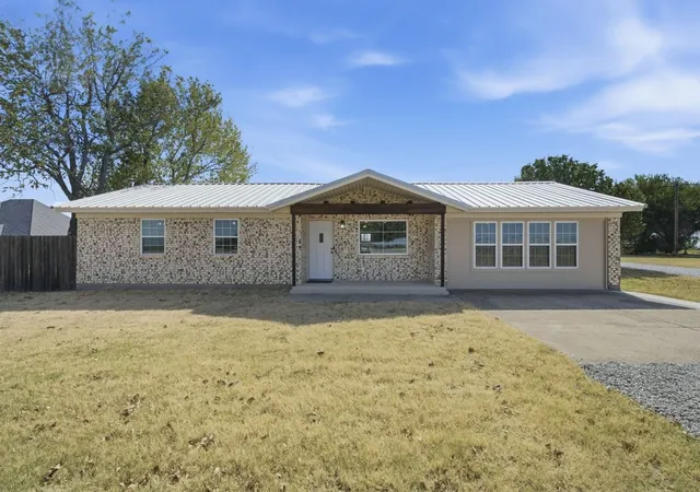 Photo 1 of Single family home for sale at 14717 Highway 6, Eastland, TX 76448 | MLS# 21378140 | Listing updated on 2026-09-05