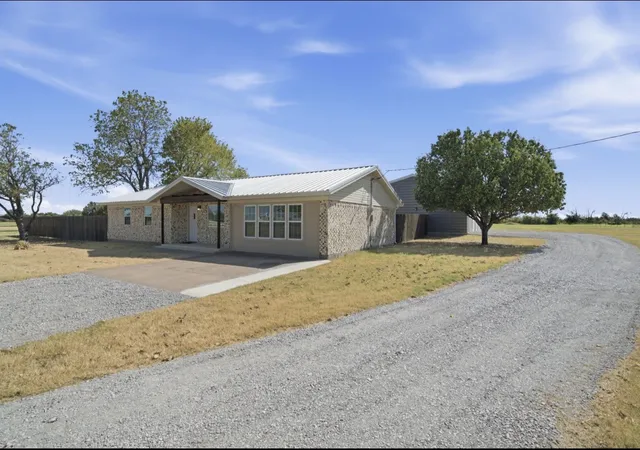 Photo 2 of Single family home for sale at 14717 Highway 6, Eastland, TX 76448 | MLS# 21378140 | Listing updated on 2026-09-05