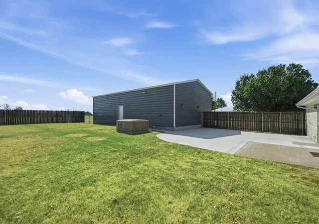 Photo 3 of Single family home for sale at 14717 Highway 6, Eastland, TX 76448 | MLS# 21378140 | Listing updated on 2026-09-05