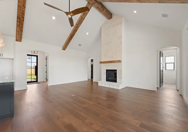 Photo 4 of Single family home for sale at 12721 W Fm 4, Godley, TX 76044 | MLS# 21378467 | Listing updated on 2026-09-22
