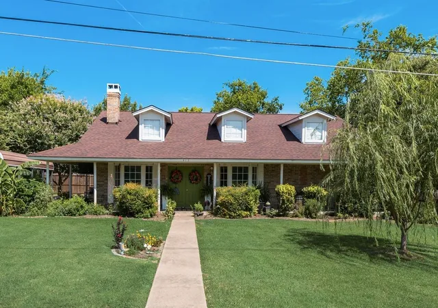 Photo 1 of Single family home for sale at 413 Frances St, Seagoville, TX 75159 | MLS# 21378219 | Listing updated on 2026-09-05