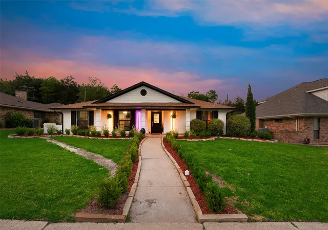 Photo 4 of Single family home for sale at 405 Conger Dr, Mesquite, TX 75149 | MLS# 21378660 | Listing updated on 2026-09-05