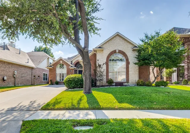 Photo 1 of Sale Pending at 18637 Tall Oak Dr, Dallas, TX 75287 | MLS# 21377395 | Listing updated on 2026-10-07