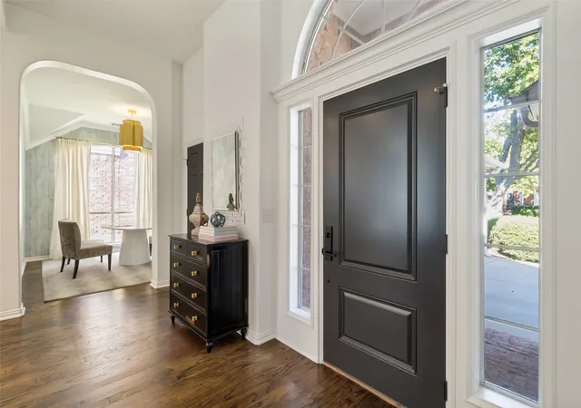 Photo 3 of Sale Pending at 18637 Tall Oak Dr, Dallas, TX 75287 | MLS# 21377395 | Listing updated on 2026-10-07