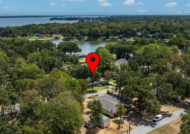 Photo 2 of Single family home for sale at 1210 Aloha Rd, Tool, TX 75143 | MLS# 21378323 | Listing updated on 2026-09-15