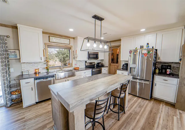 Photo 3 of Single family home for sale at 236 Fm 3201, Breckenridge, TX 76424 | MLS# 21378333 | Listing updated on 2026-09-05