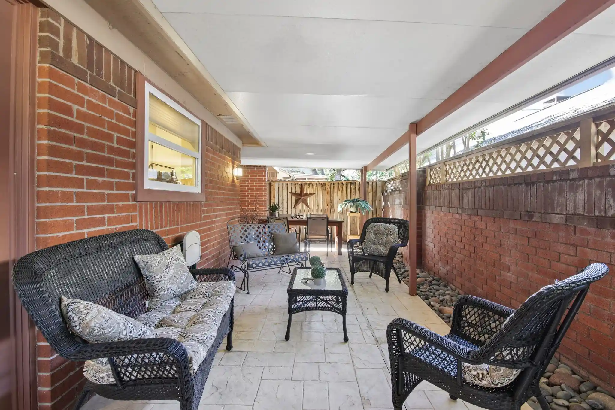 Photo 1 of Townhouse for sale at 6615 Waterwood Cir, Fort Worth, TX 76132 | MLS# 21378576 | Listing updated on 2026-10-25