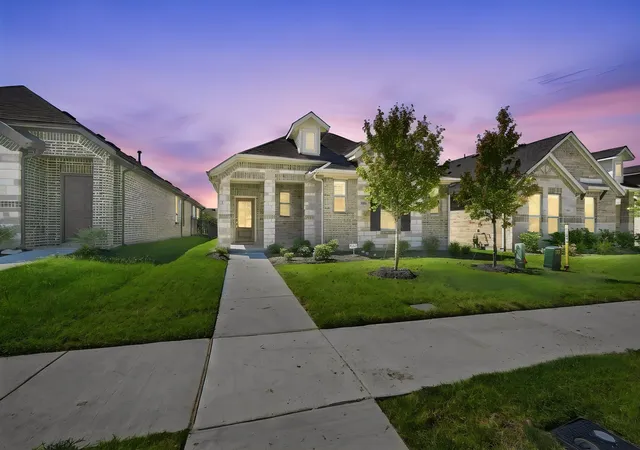 Photo 1 of Single family home for sale at 2838 Buttermilk Dr, Midlothian, TX 76065 | MLS# 21377511 | Listing updated on 2026-09-28