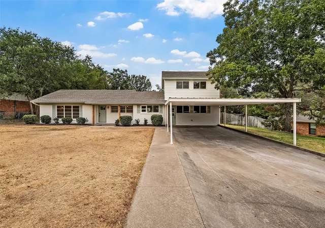 Photo 1 of Sale Pending at 2826 N 43rd Street, Waco, TX 76710 | MLS# 21378340 | Listing updated on 2026-09-30