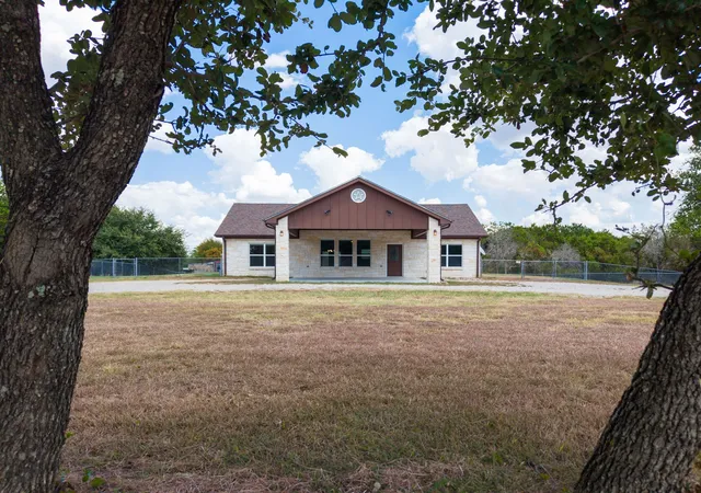 Photo 1 of Single family home for sale at 534 County Rd 3081, Lampasas, TX 76550 | MLS# 21378781 | Listing updated on 2026-09-25