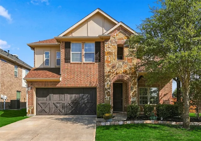 Photo 1 of Single family home for sale at 202 Pleasant Hl Ln, Fate, TX 75189 | MLS# 21374125 | Listing updated on 2026-10-02