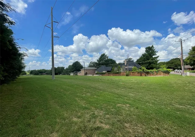 Photo 1 of Land for sale at 163 W Acres Lamberth Rd, Sherman, TX 75092 | MLS# 21376241 | Listing updated on 2026-09-05