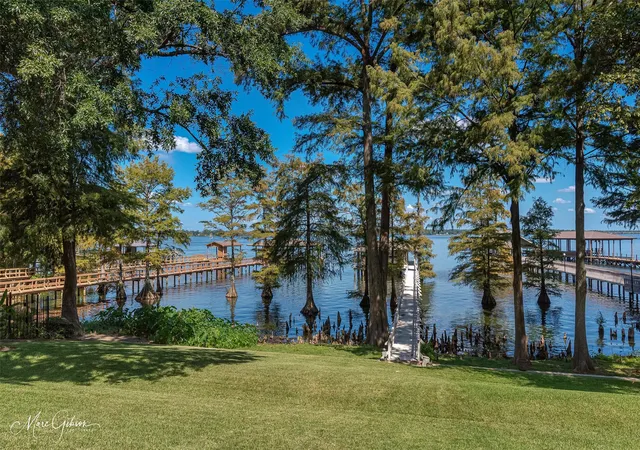 Photo 1 of Townhouse for sale at 5601 Mirador Cir, Shreveport, LA 71119 | MLS# 21370818 | Listing updated on 2026-10-03