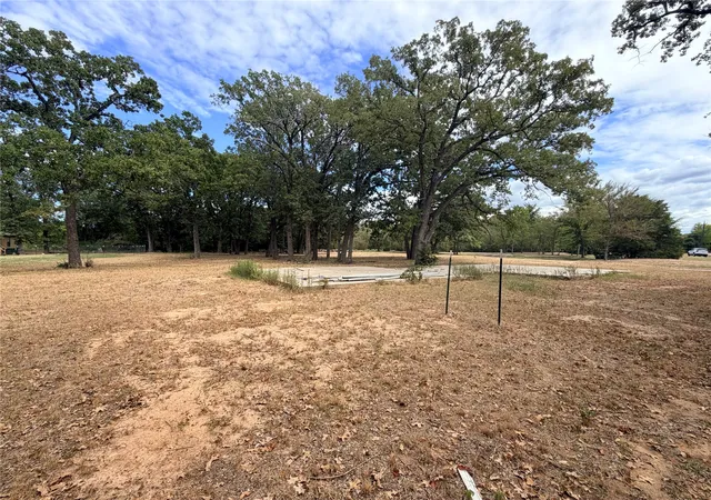 Photo 3 of Sale Pending at 5362 Triple N Ranch Rd, Trinidad, TX 75163 | MLS# 21378843 | Listing updated on 2026-10-05