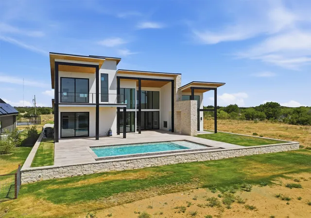 Photo 2 of Single family home for sale at 961 E Hells Gate Dr, Graford, TX 76449 | MLS# 21377354 | Listing updated on 2026-09-05