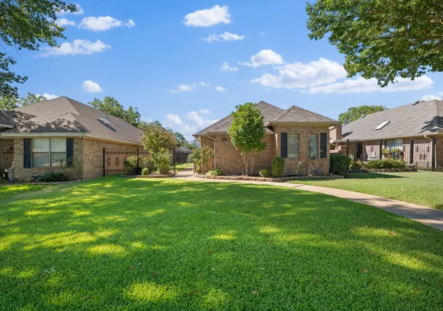 Photo 1 of Single family home for sale at 3111 Bonham St, Greenville, TX 75402 | MLS# 21377538 | Listing updated on 2026-09-05