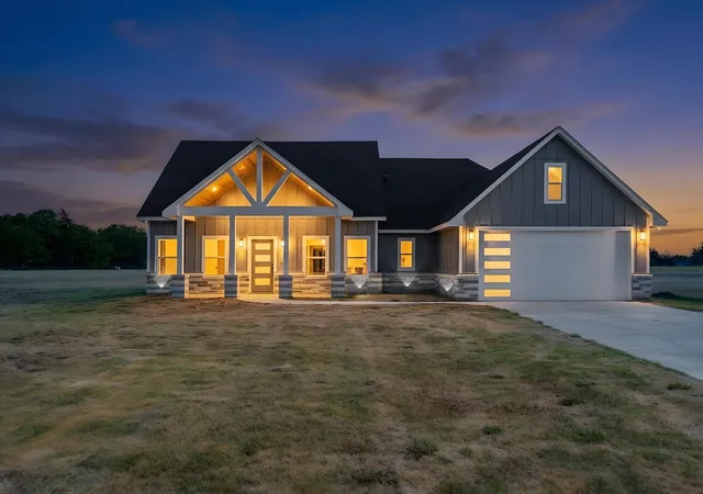 Single family home for sale at 1564 County Rd 4732, Cumby, TX 75433 | MLS# 21378926
