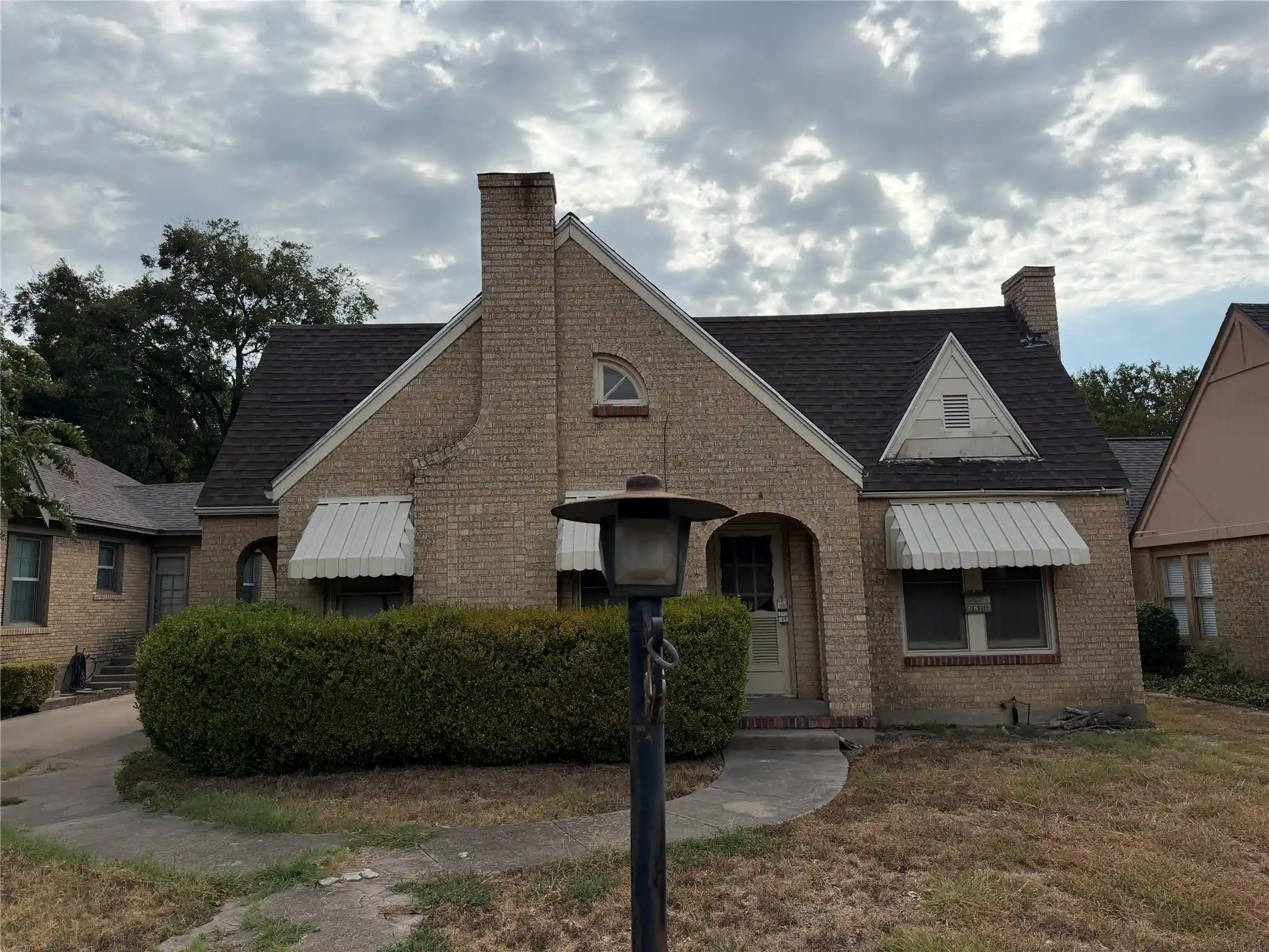 Photo 1 of Sale Pending at 3207 Odessa Ave, Fort Worth, TX 76109 | MLS# 21378682 | Listing updated on 2026-10-10