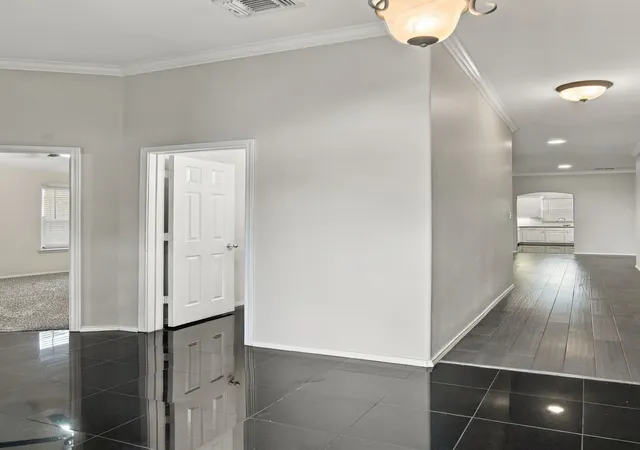 Photo 3 of Single family home for sale at 9108 Saranac Trl, Fort Worth, TX 76118 | MLS# 21375780 | Listing updated on 2026-09-18