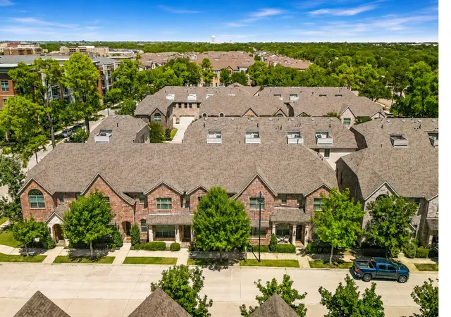 Photo 3 of Townhouse for sale at 2228 Pinnacle Ln, Flower Mound, TX 75028 | MLS# 21376438 | Listing updated on 2026-09-05