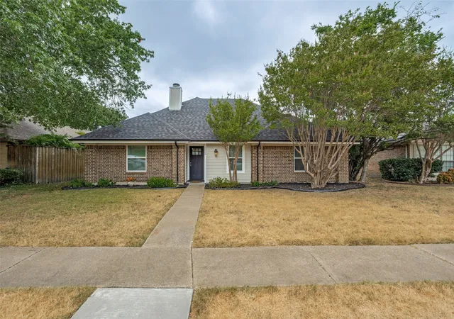 Photo 1 of Single family home for sale at 5009 Eagle Pass, Plano, TX 75023 | MLS# 21376522 | Listing updated on 2026-09-26