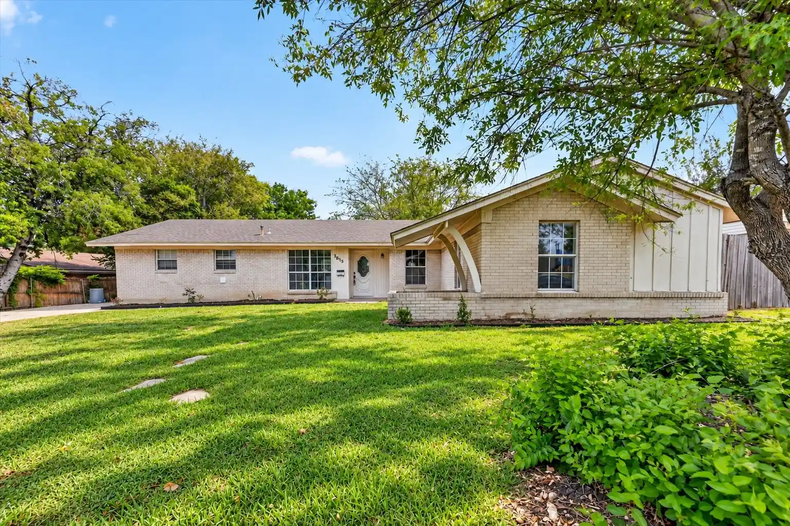 Photo 1 of Sale Pending at 3615 Morningstar Ln, Dallas, TX 75234 | MLS# 21374551 | Listing updated on 2026-10-12