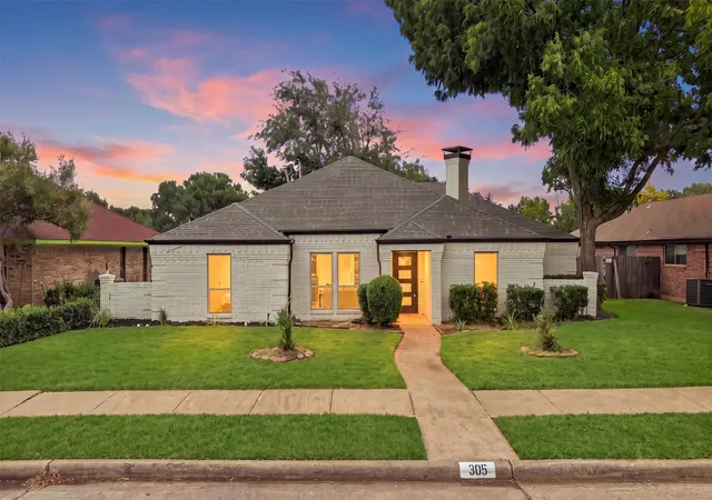 Photo 1 of Single family home for sale at 305 Bellmeade Dr, Garland, TX 75040 | MLS# 21378447 | Listing updated on 2026-10-01