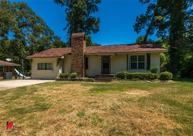 Photo 2 of Sale Pending at 4017 Independence Ave, Shreveport, LA 71109 | MLS# 21379048 | Listing updated on 2026-10-07