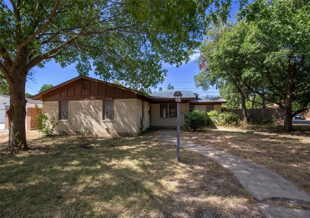 Single family home for sale at 736 N 57th Street, Waco, TX 76710 | MLS# 21379060